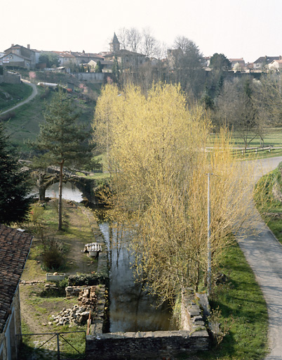 Vue d'ensemble depuis le moulin à farine de Malassert.