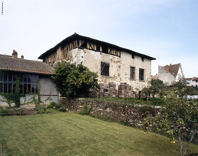 Elévation depuis le sud-ouest.