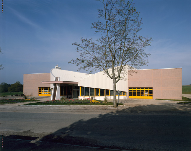 Laboratoire du CIBIAL (Centre d'innovation pour la biotechnologie et les industries alimentaires du Limousin). Vue d'ensemble.