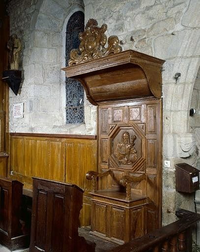 Vue d'ensemble, de trois-quarts avec pupitre. - (c) Région Nouvelle-Aquitaine, Inventaire général du patrimoine culturel