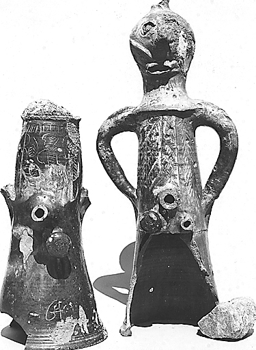 2 épis de faîtage