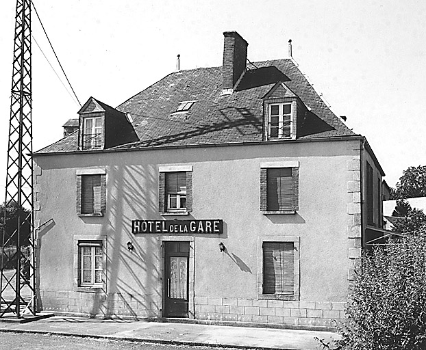 Hôtel de voyageurs, dit hôtel de la Gare (section A 3, parcelle 1416). Vue d'ensemble.