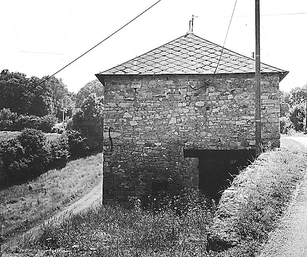 Vue, depuis le nord, du moulin haut.