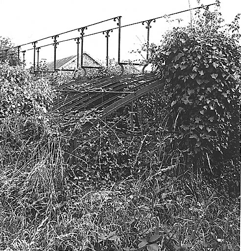 Serre, détail de la passerelle supérieure.