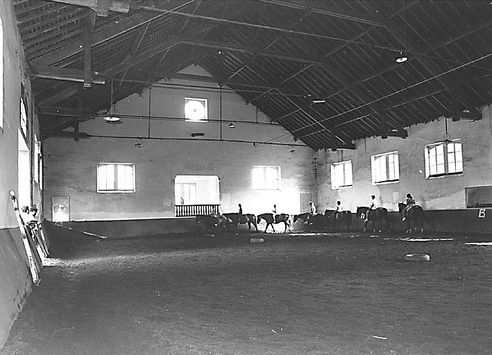 Manège, intérieur, vue prise du nord.