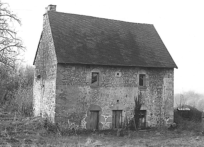 Logis, façade antérieure.