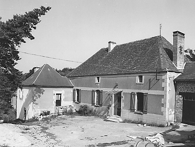 Façade antérieure du logis.