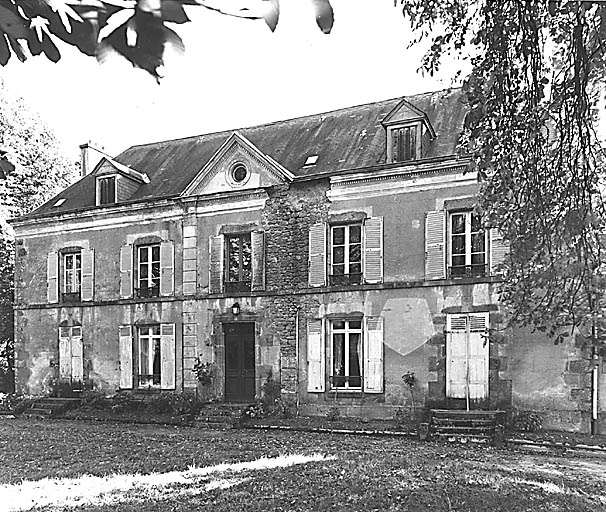 Façade antérieure.
