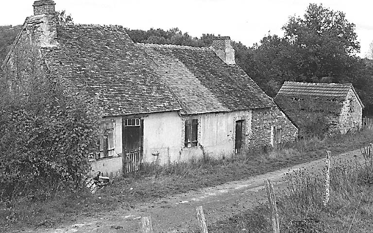 Logis, façades antérieures.