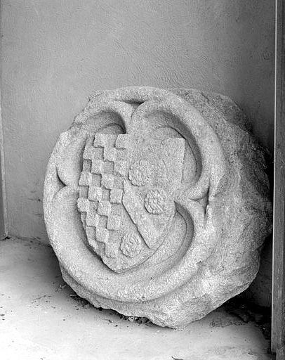 Déposé à la mairie de Moustier-Ventadour. Vue générale.