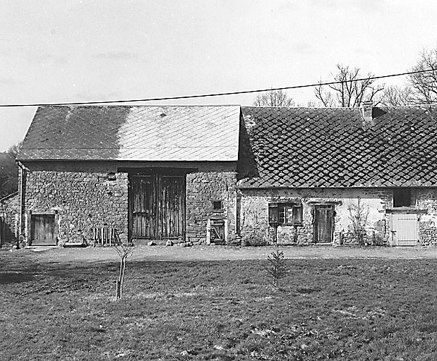 Chézeaupion. Ferme. Façade antérieure.