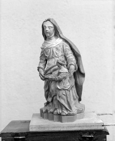 Groupe sculpté : l'Education de la Vierge