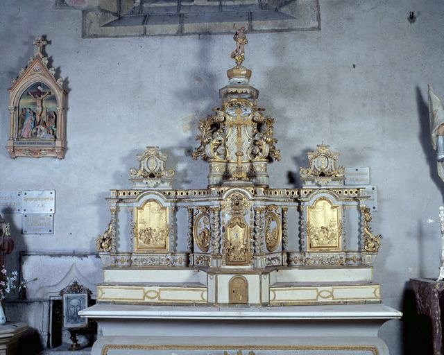 Ensemble du tabernacle de la chapelle sud (2 gradins d'autel, 2 tabernacles, exposition)