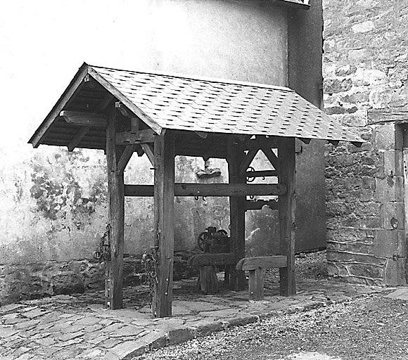 Vue du travail à ferrer les boeufs après restauration.