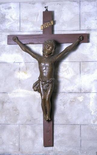 Croix : Christ en croix