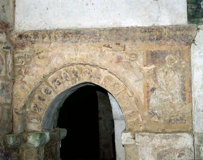 Portrait du prieur Bernardus, sur le mur est de la 4e travée du bas-côté nord.