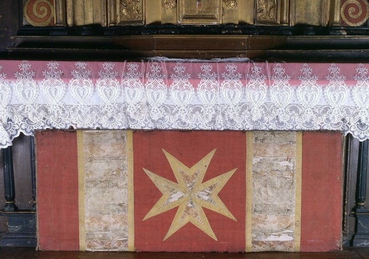 Vue générale de l'antependium.