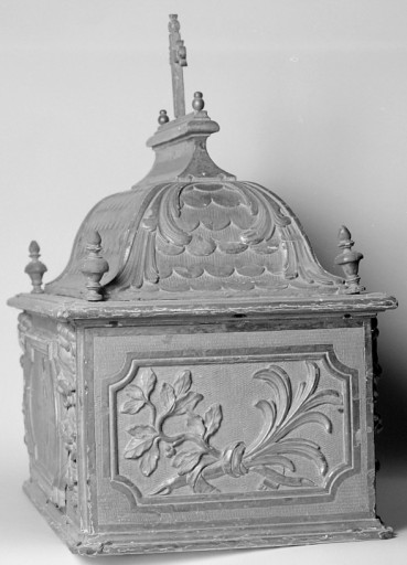 Détail d'un côté.