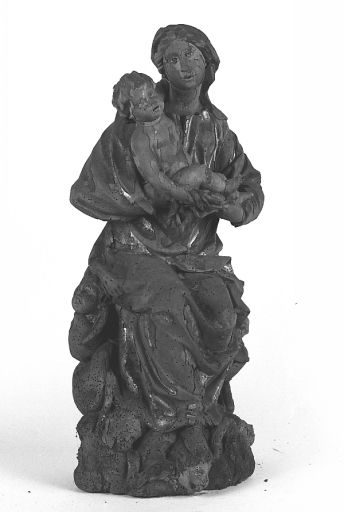 Statue : Vierge à l'Enfant