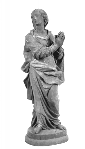 Statue : Vierge ou sainte ?