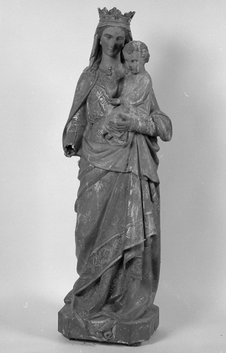 Statue : Vierge à l'Enfant