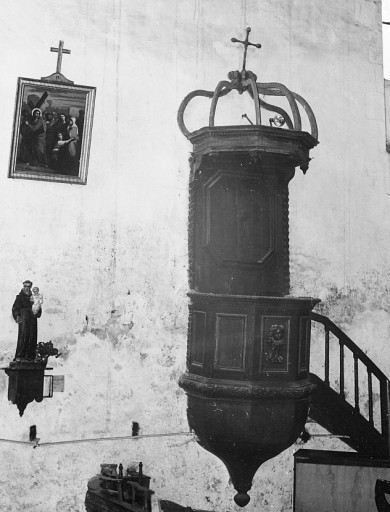 La chaire complète, avec dorsal et abat-voix. - (c) Région Nouvelle-Aquitaine, Inventaire général du patrimoine culturel
