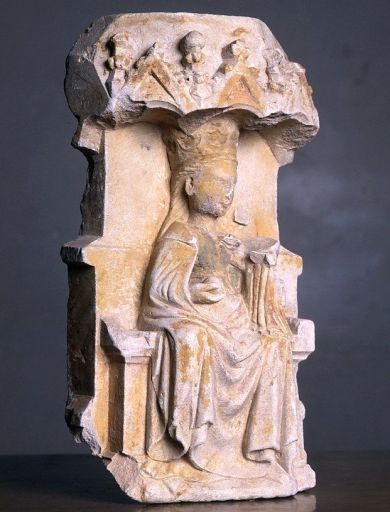 Haut-relief (statuette) : Vierge à l'Enfant assise sous un dais