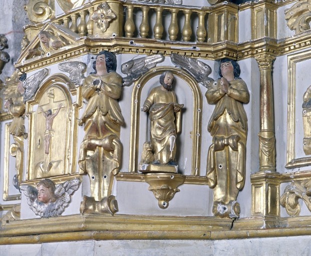 Détail du pan coupé sud de l'armoire eucharistique, avec une statuette de saint Marc (?). - (c) Région Nouvelle-Aquitaine, Inventaire général du patrimoine culturel