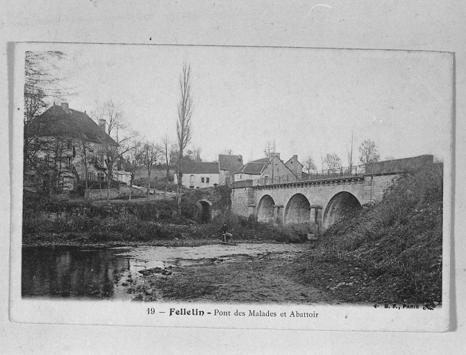 Vue d'ensemble, prise en amont, depuis la rive droite de la Creuse.