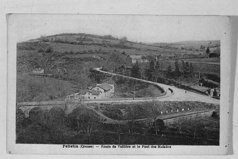 Vue d'ensemble, depuis l'ouest, montrant le pont des malades et l'abattoir.