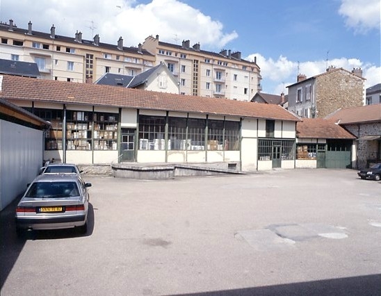 Cour intérieure des ateliers : l'atelier nord.