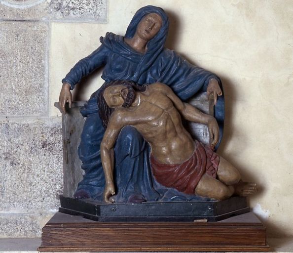 Groupe sculpté : Vierge de Pitié