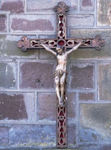 Croix de confrérie de pénitents : Christ en croix