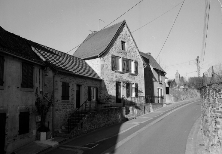 34, 32 rue Sainte-Espérance. Maisons (AL 418). Maison avec mur pignon en façade (n° 34), (groupe B4) et maison en rez-de-chaussée (n° 34), (groupe A).