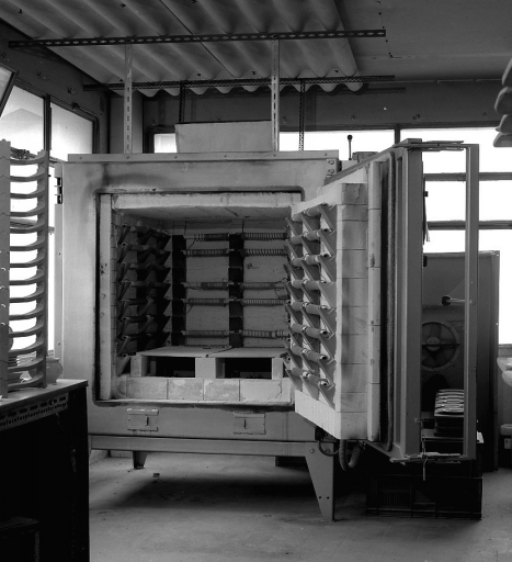 Machine à convertir : four-cellule à décors