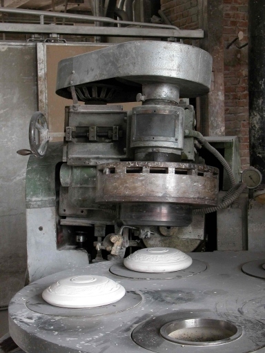 Tête tournante chauffée d'une machine Roller.