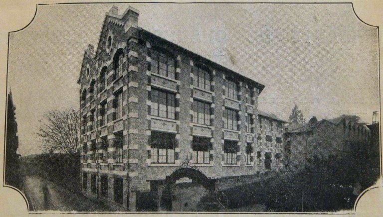 Photographie de l'usine vers 1922.