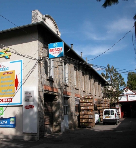 Façade antérieure des ateliers, vue du sud-ouest.