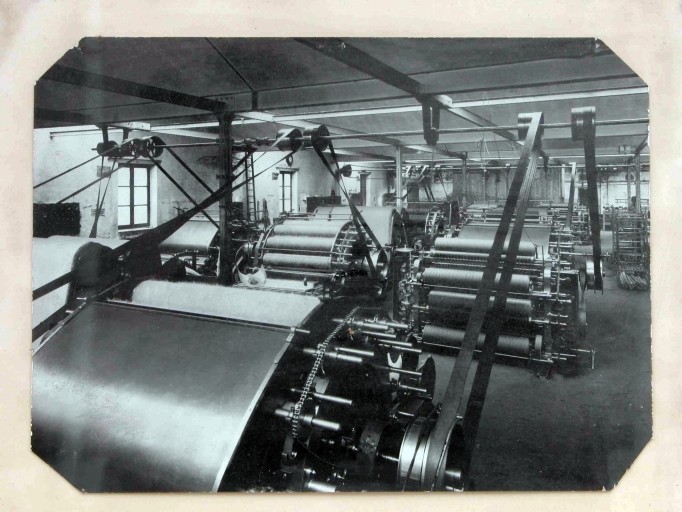 Vue intérieure des ateliers vers 1920.