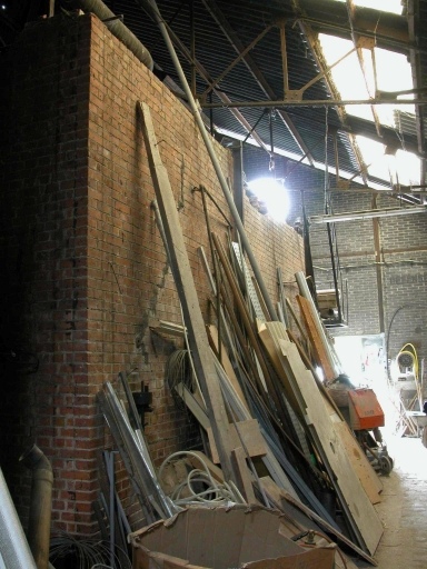 Ancienne chaudière de l'usine.