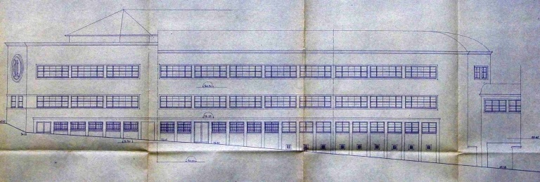 Façade antérieure des ateliers reconstruits après l'incendie de 1949, rue du Mas-Rome : 'Ets Legrand - Façades - Bâtiment du Mas Rome'.