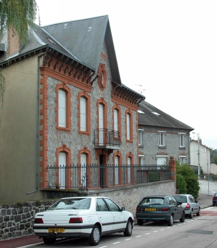 Façade antérieure du logement patronal.