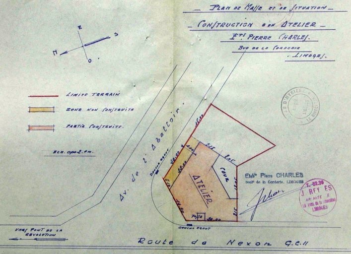 Plan masse de l'usine, extrait de 'Plan de masse et de situation Construction d'un atelier - Etablissements Pierre Charles'.