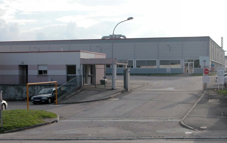 Le poste de garde et les ateliers de 1969.