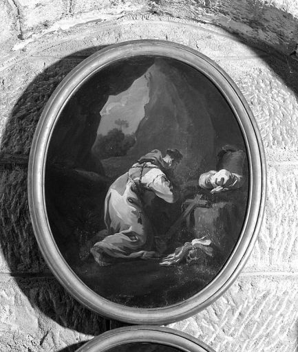 Saint moine en prière dans un ermitage, après restauration.