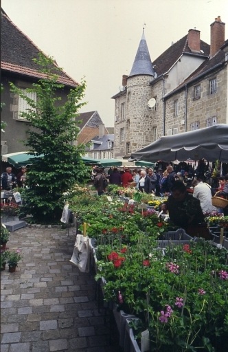 Le marché du vendredi.