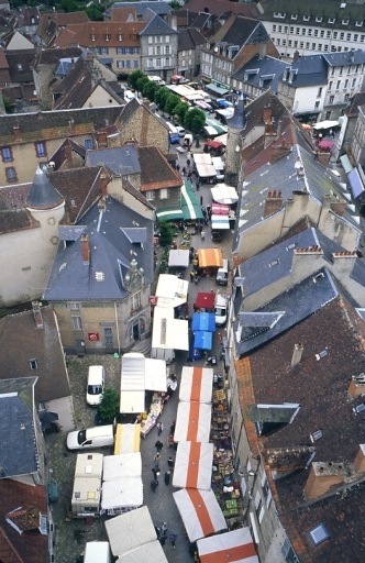 Le marché du vendredi.