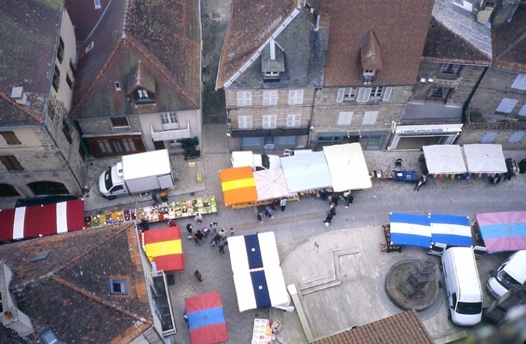 Le marché du vendredi.