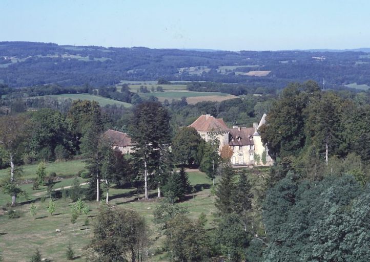 Vue aérienne prise depuis l'est.