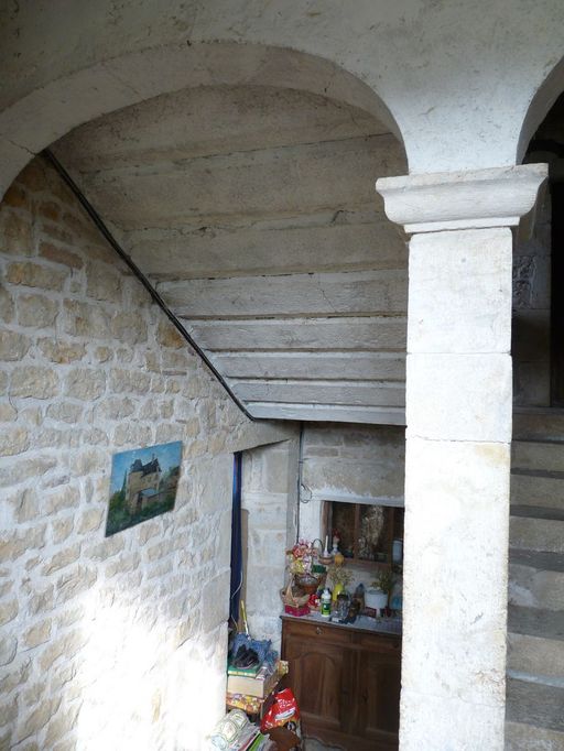 Vue générale de l'escalier tournant sans jours.